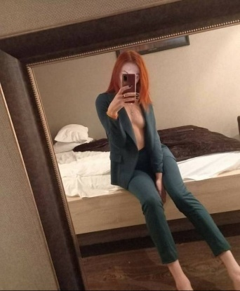 Здесь ты найдешь все, что искал: утонченность, страсть, нежность и незабываемые впечатления. У меня есть прекрасные отзывы, которые подтверждают мою мастерство. 👠✨ Мои услуги - это настоящее искусство любви, которое я создаю специально для тебя. Фото гарантируют мою реальность и потрясающую внешность. Жду тебя в Москве, чтобы подарить тебе незабываемые моменты наслаждения. 🌃🌹 Мила