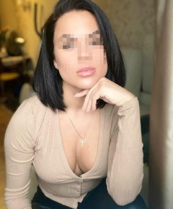 Опытная индивидуалка с безупречным стилем и таинственностью.💃
Я готова порадовать тебя самыми приятными моментами вместе, насладиться истинной страстью и разбавить серые будни яркими красками.💋
С моими услугами ты будешь утонченным джентльменом в обществе и страстным любовником в постели.😉
✨Позитивная атмосфера и полное расслабление гарантированы.🌺 Я понимаю и умею будоражить все твои самые сокровенные желания.🔥
🔞 Я предлагаю полный спектр интимных услуг, но небольшой предварительный знакомственный разговор - моя особенность. Я хочу понять, чего ты ищешь, чтобы сделать встречу по-настоящему запоминающейся.💫
📷 На фото именно я, не ретушь и без подделок. Ты можешь полностью расслабиться и наслаждаться моей прекрасной компанией.🌟
⭐️ Мои клиенты всегда остаются довольными и возвращаются к тебе снова и снова.👄
🌟 Не упусти свой шанс окунуться в мир наслаждения и искушений вместе со мной. Я жду тебя в своей уютной квартире в Москве.😘 Полинка